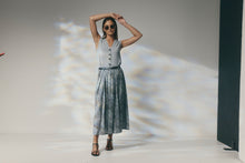 Load image into Gallery viewer, UNTOUCHED WORLD PAISLEY SKIRT DAPPLED BLOOM
