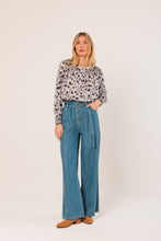 Load image into Gallery viewer, INDI &amp; COLD PRIMROSE TOP NOCHE
