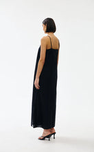 Load image into Gallery viewer, KINNEY CALI DRESS BLACK
