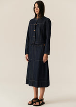 Load image into Gallery viewer, POL CARSEN SKIRT DARK WASH
