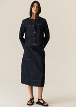 Load image into Gallery viewer, POL CARSEN SKIRT DARK WASH

