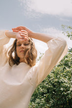 Load image into Gallery viewer, INDI &amp; COLD CAMELLIA TOP CRUDO
