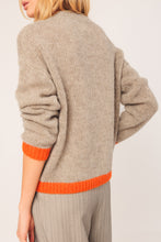 Load image into Gallery viewer, INDI &amp; COLD BEGONIA JUMPER BEIGE
