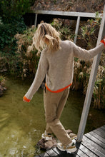 Load image into Gallery viewer, INDI &amp; COLD BEGONIA JUMPER BEIGE

