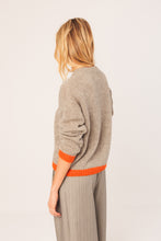 Load image into Gallery viewer, INDI &amp; COLD BEGONIA JUMPER BEIGE
