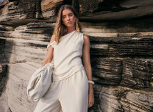 Load image into Gallery viewer, ESMAEE VIEW BLOUSE CREAM
