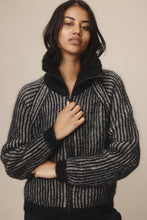 Load image into Gallery viewer, MARLE OSCAR ZIP UP BLACK/GREIGE
