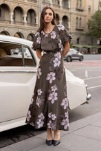 Load image into Gallery viewer, STORIES BE TOLD STAGE COCOA BLOSSOM FLORAL SATIN PUFF SLEEVE FLOATY MAXI DRESS
