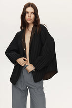 Load image into Gallery viewer, MARLE AGNES JACKET BLACK/CHOCOLATE

