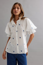 Load image into Gallery viewer, CAITLIN CRISP SOHO BLOUSE BLUEBELL VOILE
