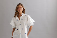 Load image into Gallery viewer, CAITLIN CRISP SOHO BLOUSE BLUEBELL VOILE
