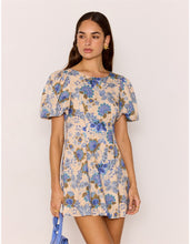 Load image into Gallery viewer, MINK PINK ZINA MINI DRESS BLUE/BEIGE FLORAL
