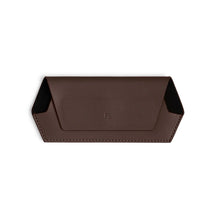 Load image into Gallery viewer, FOX &amp; LEO GLASSES CASE CHOCOLATE
