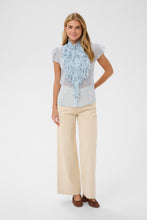 Load image into Gallery viewer, COMING SOON | SAINT TROPEZ LILJA CRINKLE SS SHIRT CERULEAN BLUE TURTLEDOVE
