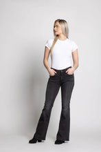 Load image into Gallery viewer, LTB NOVI JEAN ORIANE WASH
