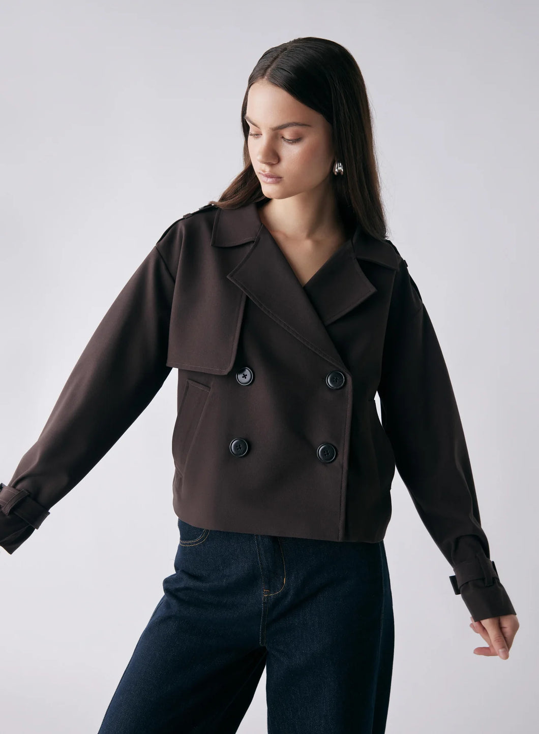 ESMAEE AVENUE CROPPED TRENCH CHOCOLATE