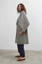 Load image into Gallery viewer, COMMONPLACE LADY GINGHAM TRENCH BLACK/WHITE
