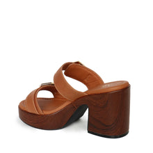 Load image into Gallery viewer, KATHRYN WISLON IONA MULE TAN
