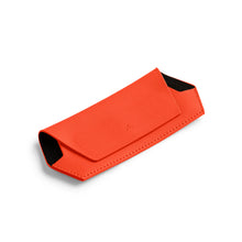 Load image into Gallery viewer, FOX AND LEO GLASSES CASE GINGER
