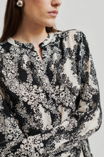 Load image into Gallery viewer, SECOND FEMALE BLUME SHIRT BLACK FLORAL PRINT
