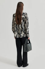 Load image into Gallery viewer, SECOND FEMALE BLUME SHIRT BLACK FLORAL PRINT
