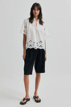 Load image into Gallery viewer, SECOND FEMALE LIMONA BLOUSE WHITE
