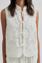 Load image into Gallery viewer, SECOND FEMALE VILMA TOP WHITE
