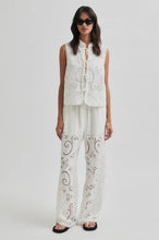 Load image into Gallery viewer, SECOND FEMALE VILMA TOP WHITE
