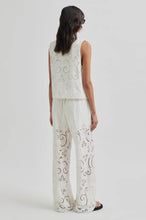 Load image into Gallery viewer, SECOND FEMALE VILMA TOP WHITE
