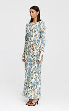 Load image into Gallery viewer, KINNEY NADIA DRESS DE FLEURS
