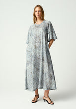 Load image into Gallery viewer, UNTOUCHED WORLD LEA DRESS DAPPLED BLOOM
