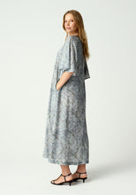 Load image into Gallery viewer, UNTOUCHED WORLD LEA DRESS DAPPLED BLOOM
