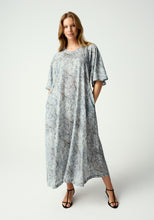 Load image into Gallery viewer, UNTOUCHED WORLD LEA DRESS DAPPLED BLOOM
