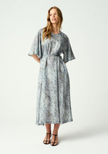Load image into Gallery viewer, UNTOUCHED WORLD LEA DRESS DAPPLED BLOOM
