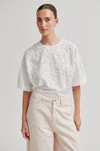 Load image into Gallery viewer, SECOND FEMALE FARROW BLOUSE WHITE
