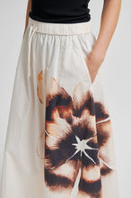 Load image into Gallery viewer, SECOND FEMALE ADRIANNA SKIRT EGGNOG
