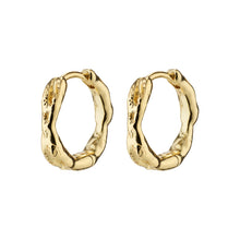 Load image into Gallery viewer, PILGRIM GOLD EDDY RECYCLED ORGANIC SHAPED SMALL HOOPS
