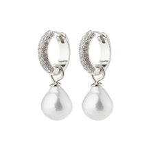 Load image into Gallery viewer, PILGRIM SILVER EDELE FRESH WATER PEARL EARRINGS
