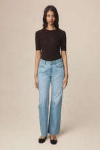 Load image into Gallery viewer, MARLE CLASSIC JEAN CLASSIC WASH
