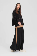 Load image into Gallery viewer, TAYLOR COMPLACENT SKIRT BLACK/TOFFEE
