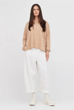Load image into Gallery viewer, TAYLOR SUBJECT HOODIE SAND/IVORY
