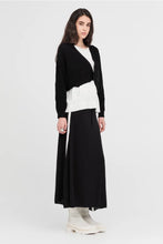 Load image into Gallery viewer, TAYLOR MOOD CARDI BLACK
