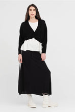 Load image into Gallery viewer, TAYLOR MOOD CARDI BLACK
