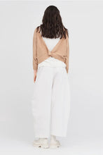 Load image into Gallery viewer, TAYLOR MOOD CARDI SAND
