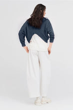 Load image into Gallery viewer, TAYLOR MOOD CARDI SMOKE
