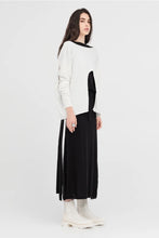 Load image into Gallery viewer, TAYLOR SUBMERGE SWEATER IVORY
