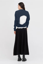 Load image into Gallery viewer, TAYLOR SUBMERGE SWEATER SMOKE
