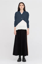 Load image into Gallery viewer, TAYLOR SUBMERGE SWEATER SMOKE
