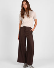 Load image into Gallery viewer, STORM MERINO CLASSIC TEE CHALK
