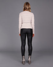 Load image into Gallery viewer, STORM JACQUARD SWEATER CHALK SLIM FLIT
